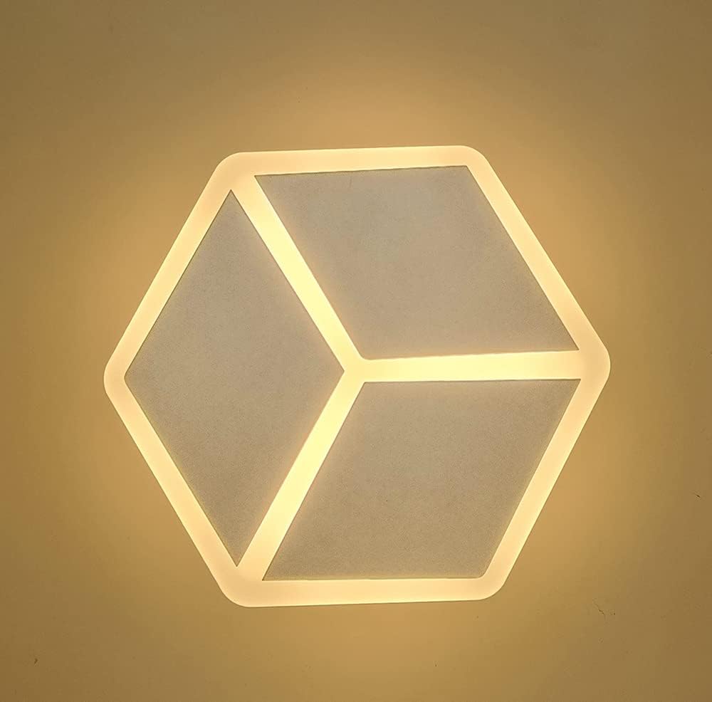Applique LED da Parete Interna 12W Design Cubo 3D – Luce Calda, Naturale o Fredda – 960 Lumen – Alluminio Bianco 21x23,5 cm