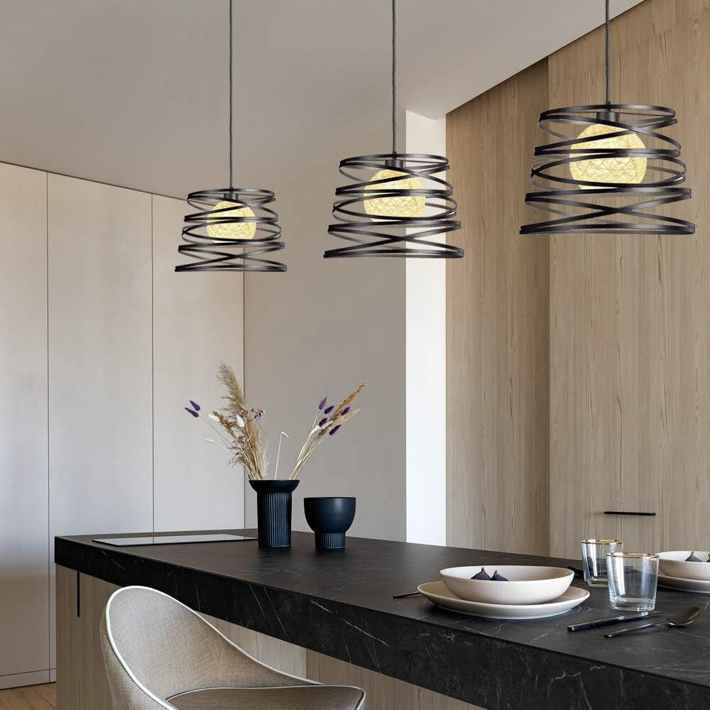Lampadario a sospensione moderno in metallo traforato – nero o bianco – attacco E27
