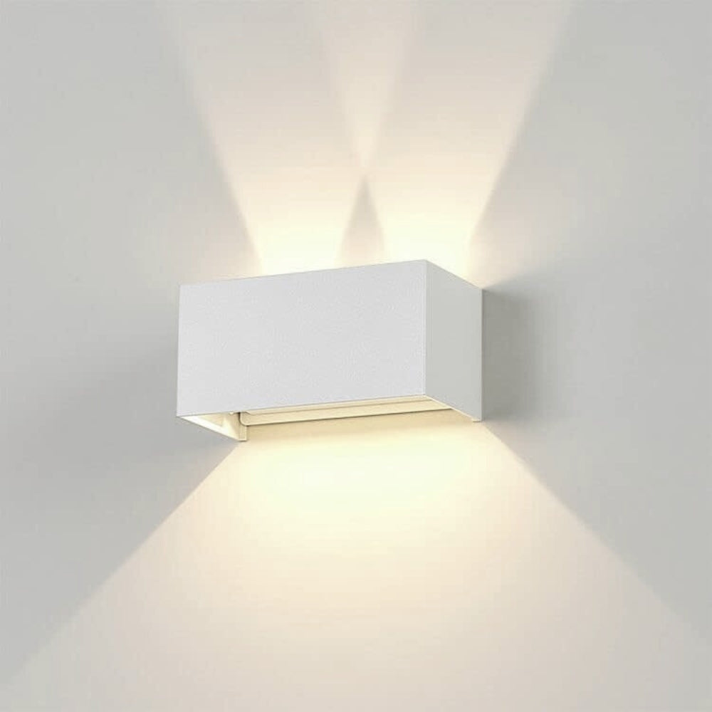 Applique Bianco a LED da Esterno e Interno 24W, Fascio Luminoso Regolabile, 2000 Lumen, IP65 Impermeabile, Lampada da Parete in Alluminio, per Giardino, Balcone, Terrazza