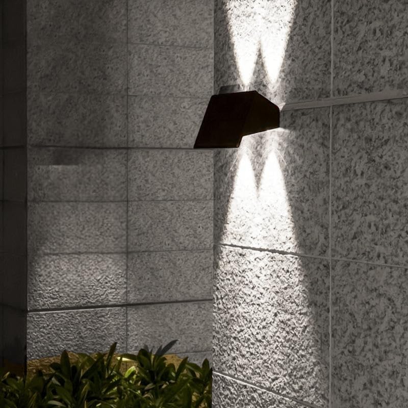 Applique LED Solare da Esterno 4W Biemissione Up&Down IP65 – Lampada da Parete a Luce Fredda 6000K con Pannello Solare Integrato e Sensore Crepuscolare