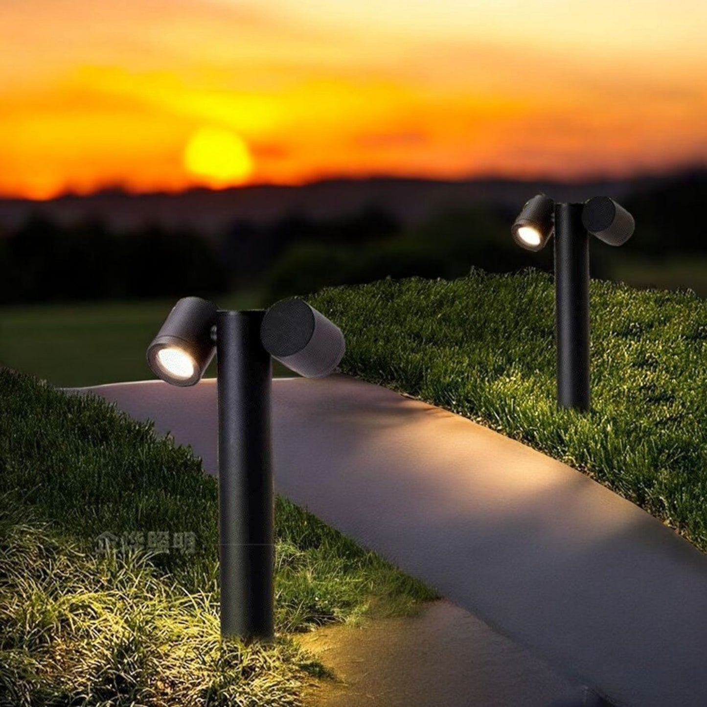 Lampioncino Lampione Paletto LED da giardino IP44 con doppio faretto orientabile, attacco GU10, 440mm, design moderno per vialetti e aiuole Grigio scuro