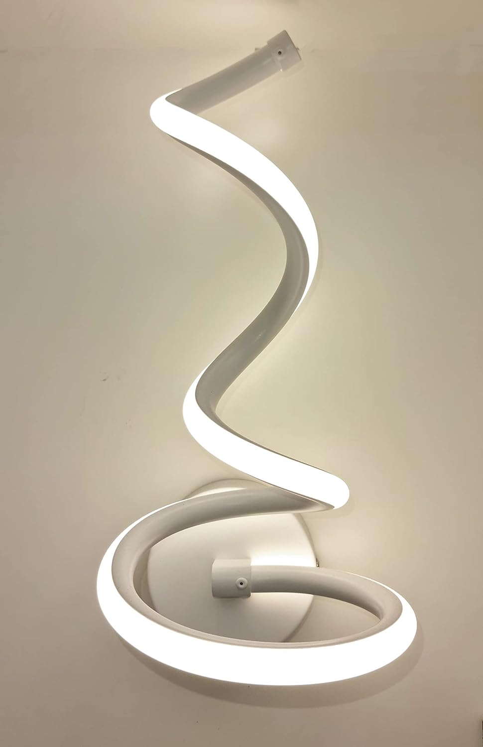 Applique LED da Parete Moderna 12W Bianco a Spirale – Luce Calda Naturale Fredda CCT – 960 Lumen – Design Curvo in Alluminio – Per Interni IP20