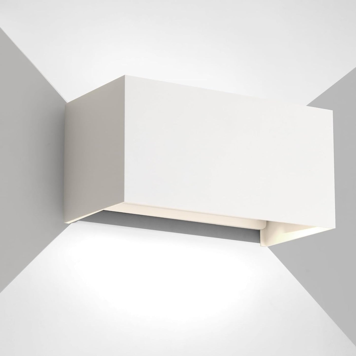 Applique Bianco a LED da Esterno e Interno 24W, Fascio Luminoso Regolabile, 2000 Lumen, IP65 Impermeabile, Lampada da Parete in Alluminio, per Giardino, Balcone, Terrazza