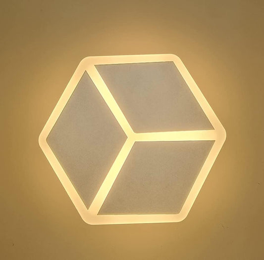 Applique LED da Parete Interna 12W Design Cubo 3D – Luce Calda, Naturale o Fredda – 960 Lumen – Alluminio Bianco 21x23,5 cm