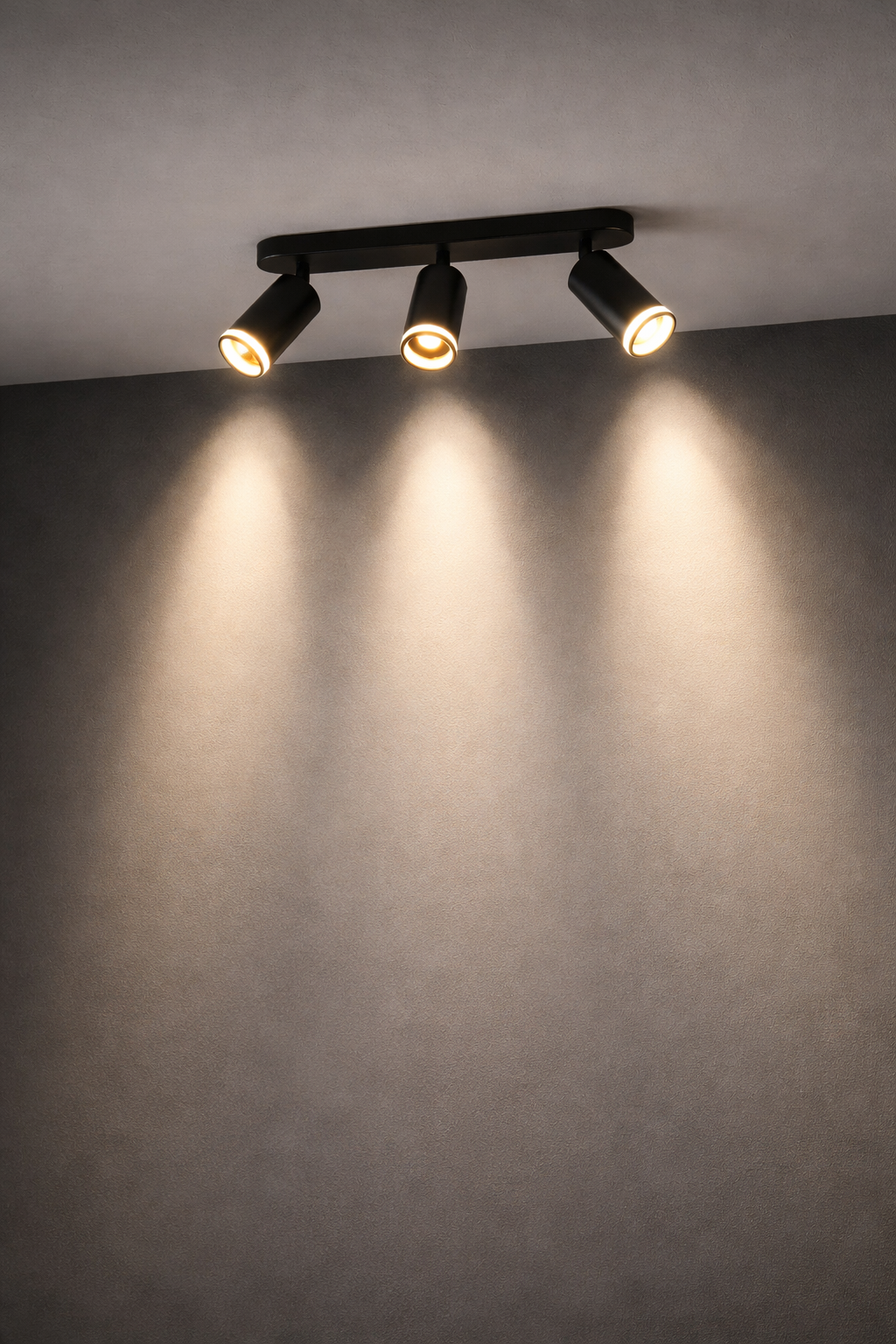 Plafoniera 3 Faretti Orientabili GU10 Nero, Portafaretto Soffitto Moderno in Alluminio, Attacco GU10 Max 35W, Spot Cilindrici Direzionabili per Cucina Corridoio Camera, Lampadine Non Incluse