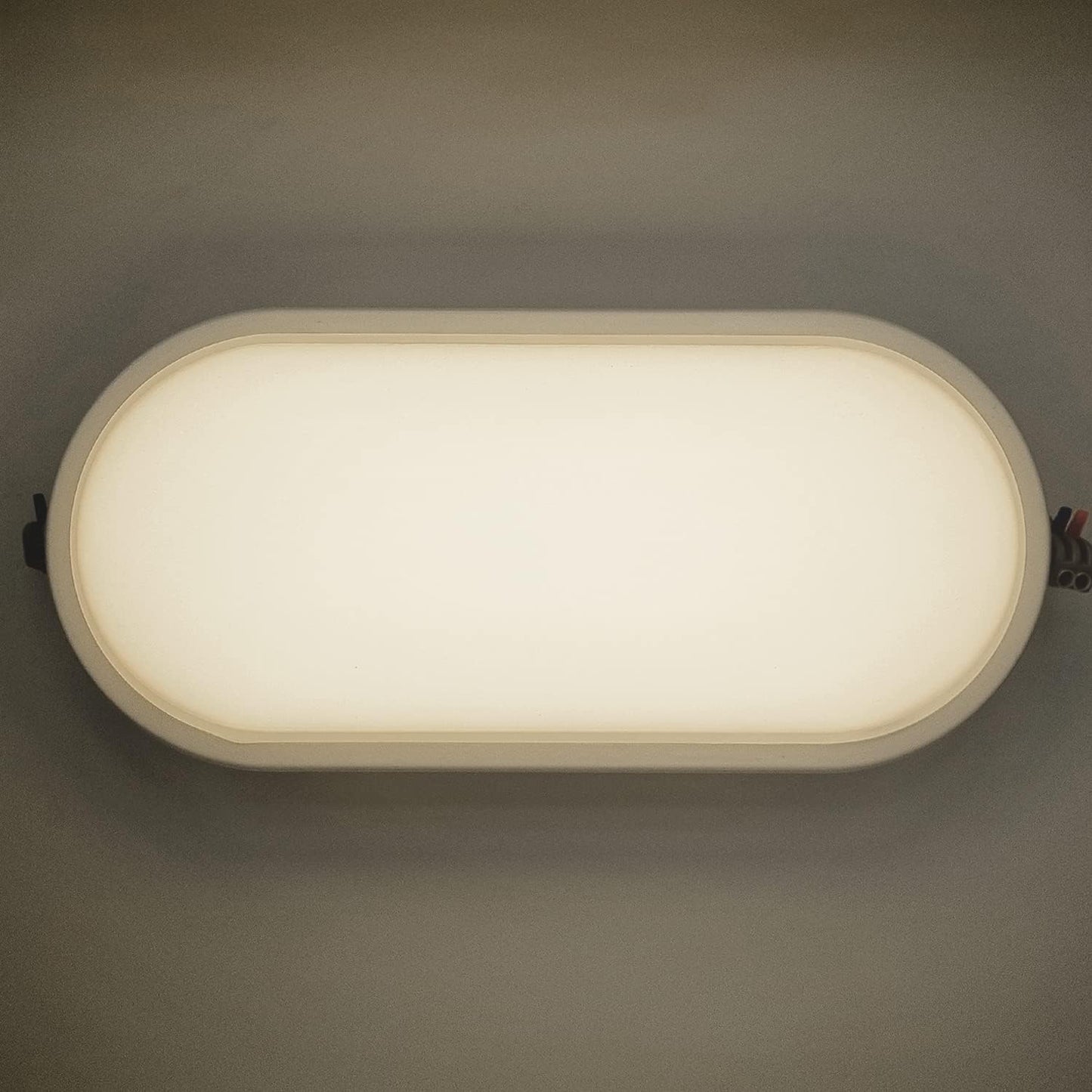 Applique LED da Esterno 18W IP65 – Luce Calda, Naturale o Fredda – Design Moderno per Muro