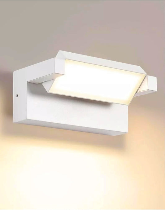 Applique Bianco a LED da Esterno 21W IP65, Lampada a Parete Orientabile, 1800 Lumen, Alluminio e Vetro, CCT switch Luce calda, fredda, naturale